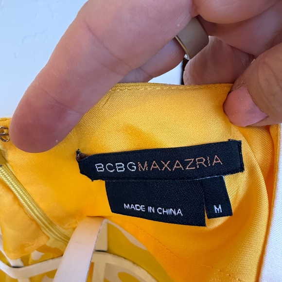 BCBG Max Azria - Picture 6 of 7